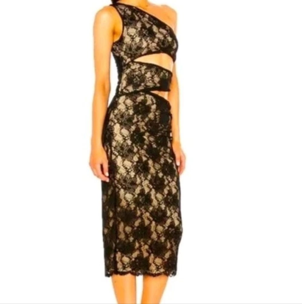 NWT Revolve - NBD - One Shoulder Dress With Cutouts Cream/Back Lace - Size XS